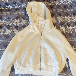 Women’s cropped zip up sweater